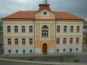 Základní škola Chrást